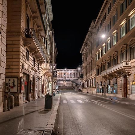 Hotel Trecento Rome Bagian luar foto