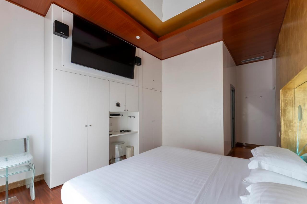 Hotel Trecento Rome Bagian luar foto