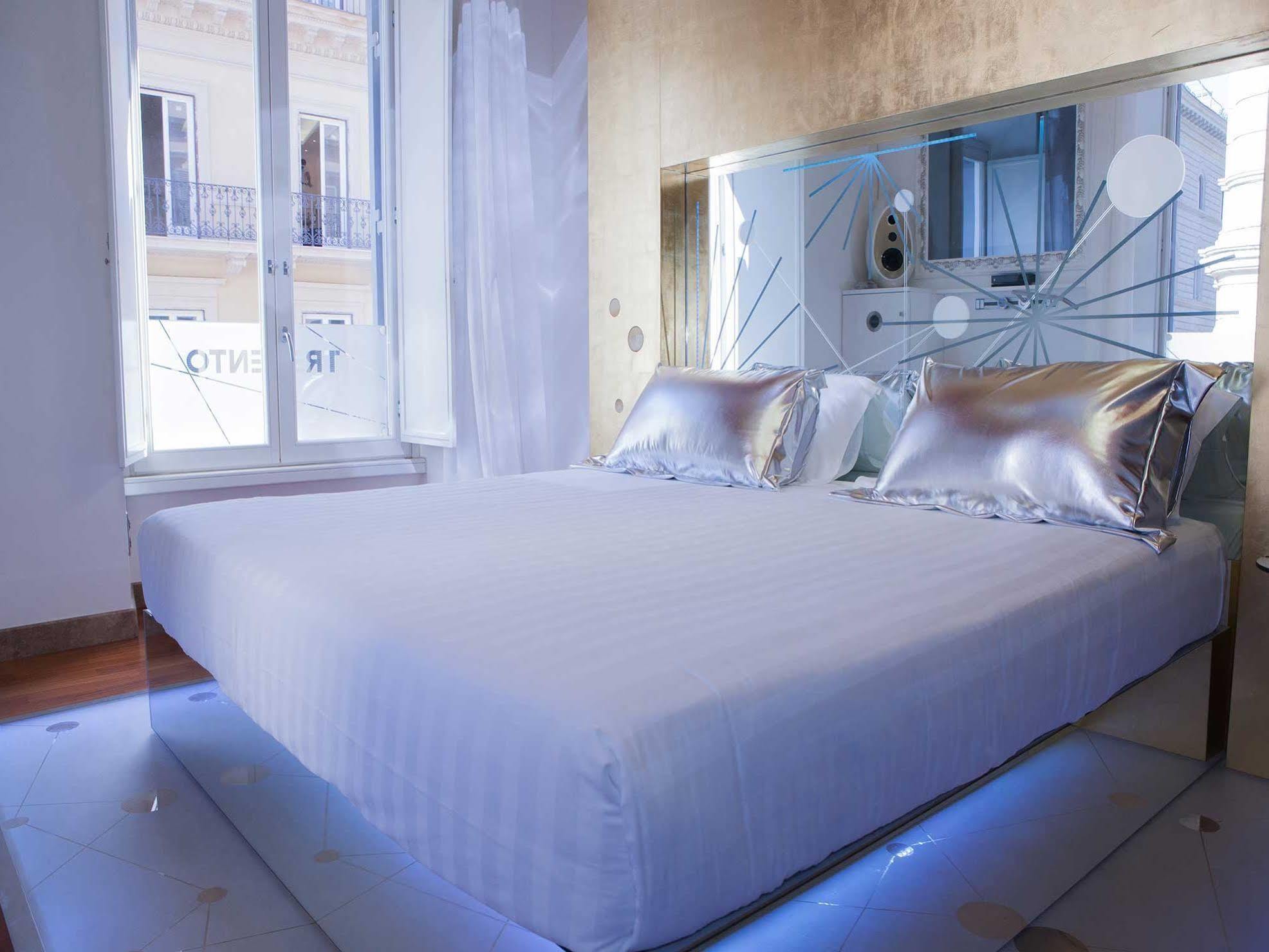 Hotel Trecento Rome Bagian luar foto